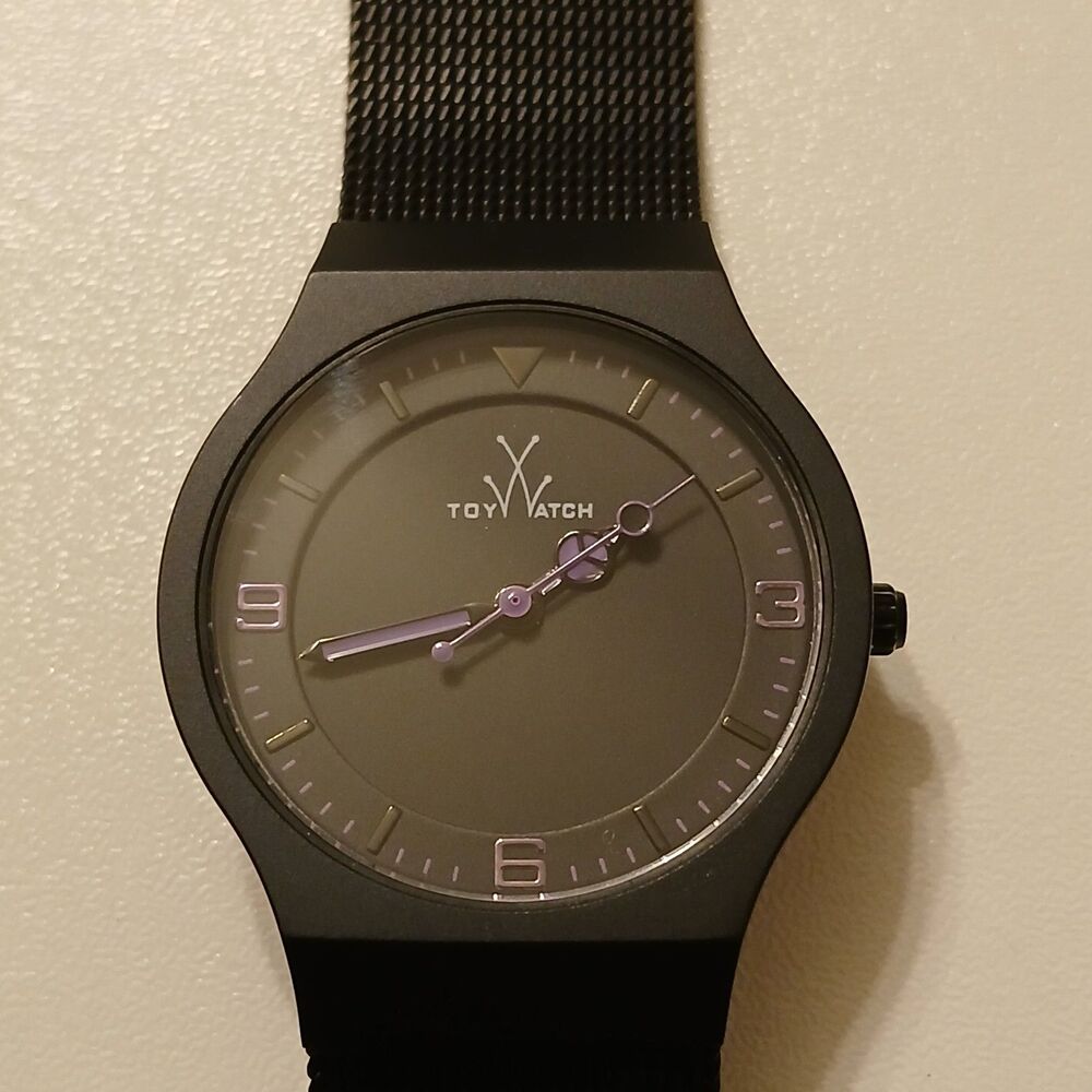 ToyWatch Women's Black Stainless Steel Mesh Band Round Dial Watch 3ATM WR